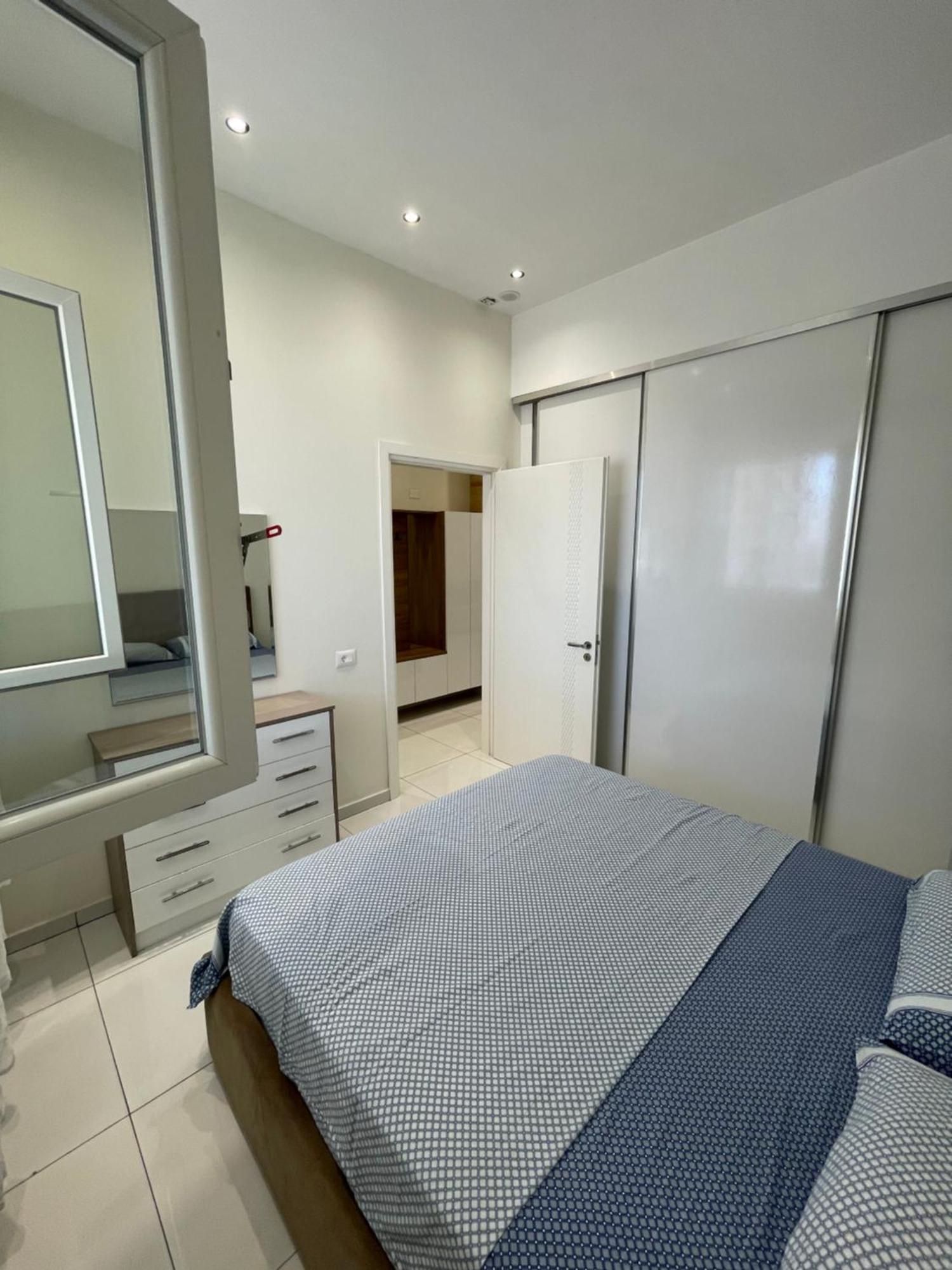 Franco Apartments Тирана Екстериор снимка