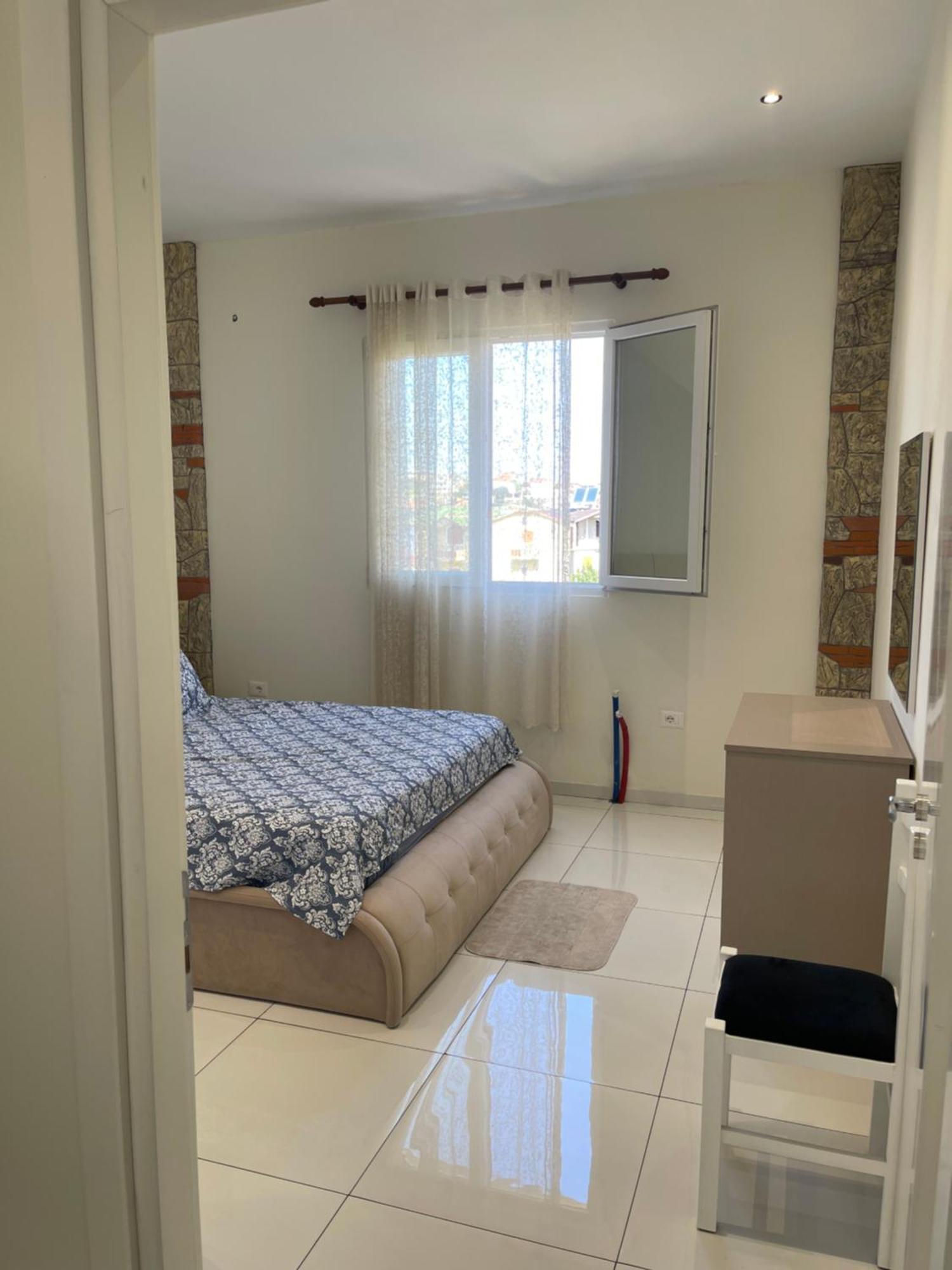 Franco Apartments Тирана Екстериор снимка