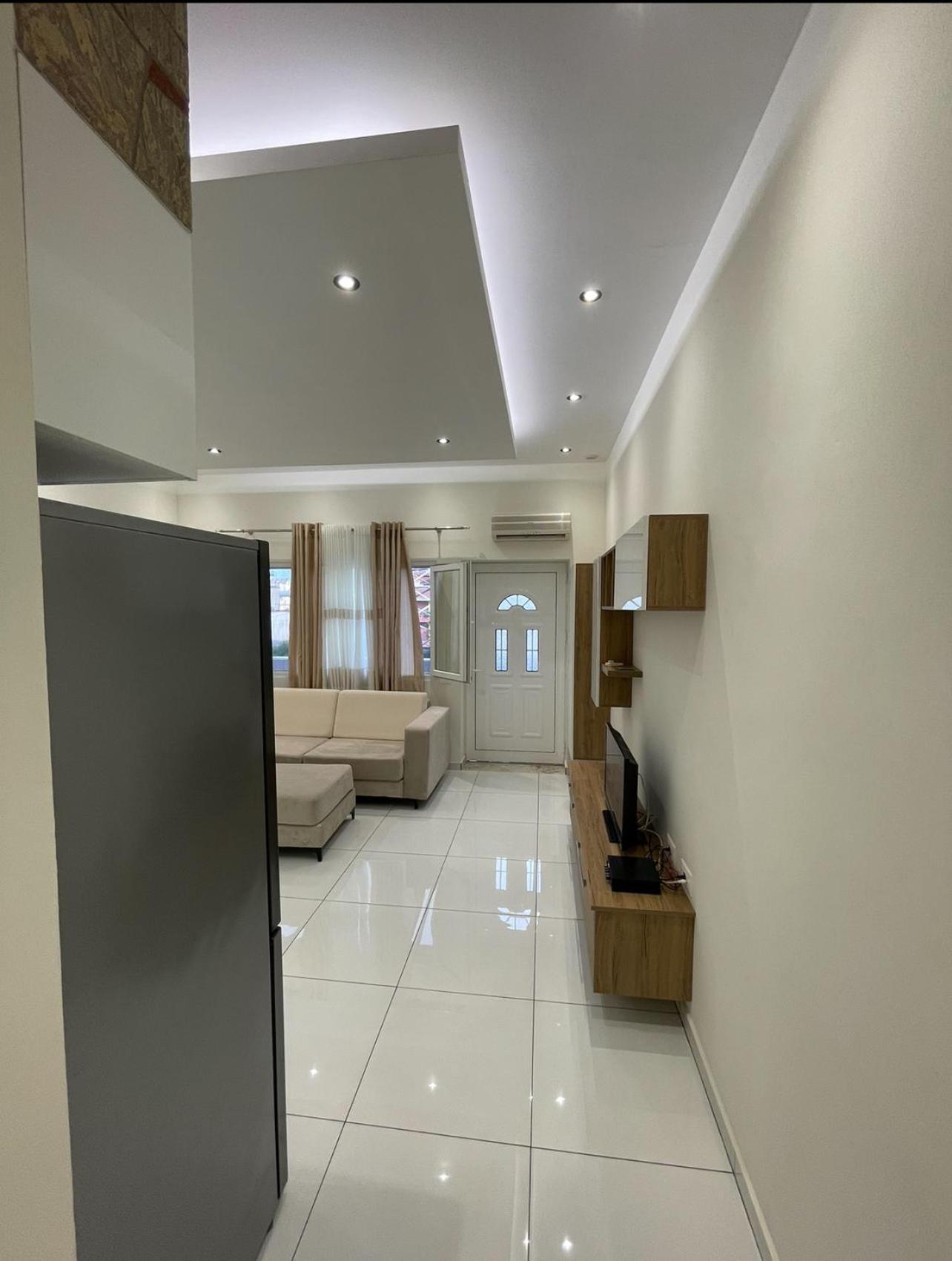 Franco Apartments Тирана Екстериор снимка
