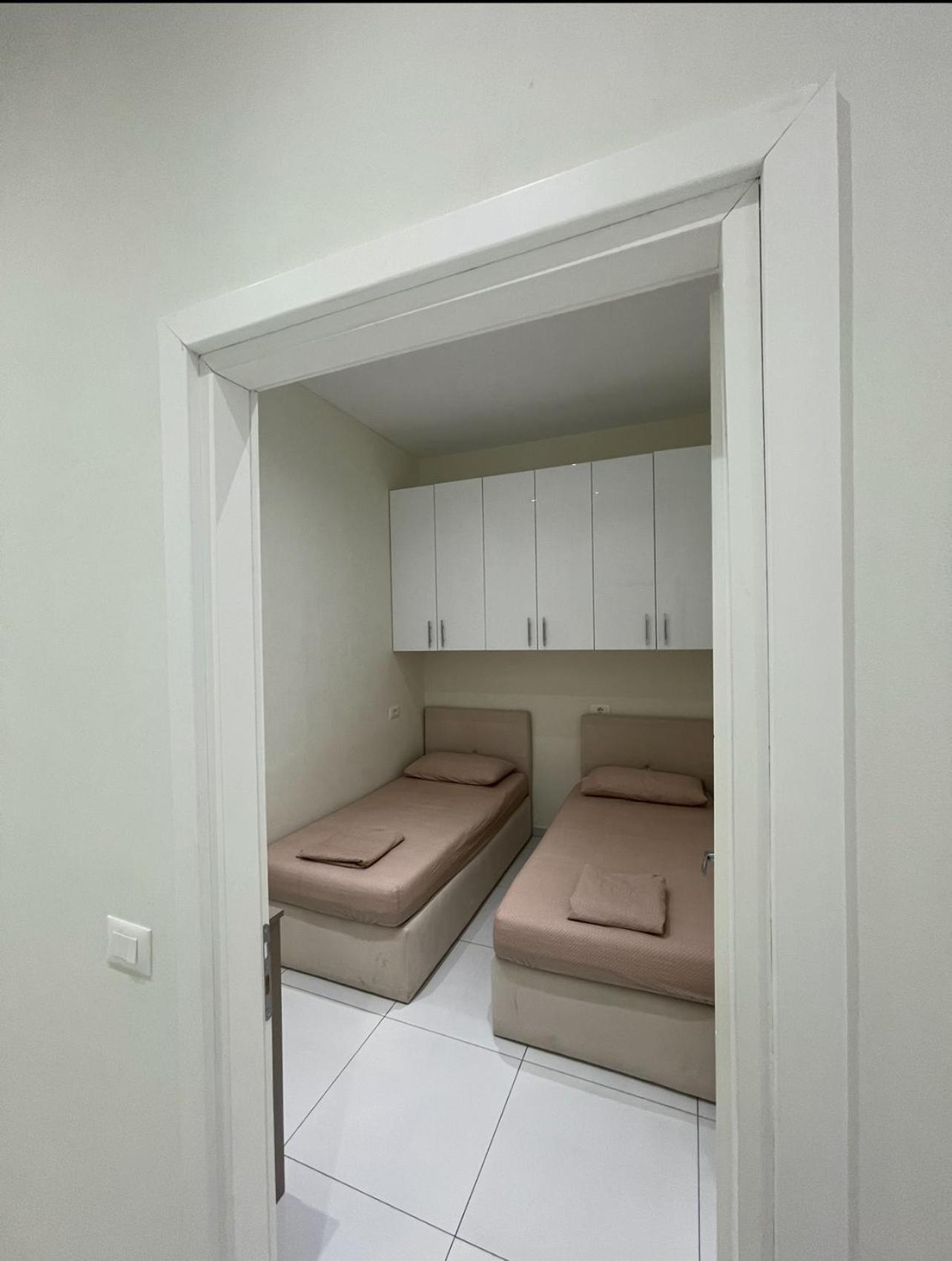 Franco Apartments Тирана Екстериор снимка